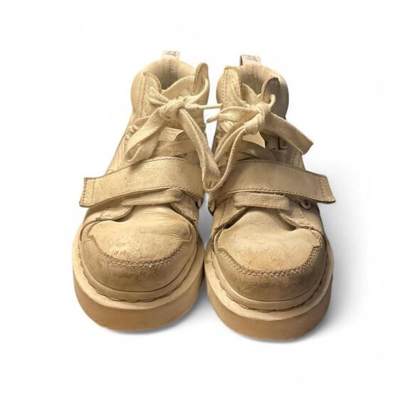 White Hightop Doc Martens - Picture 3 of 4